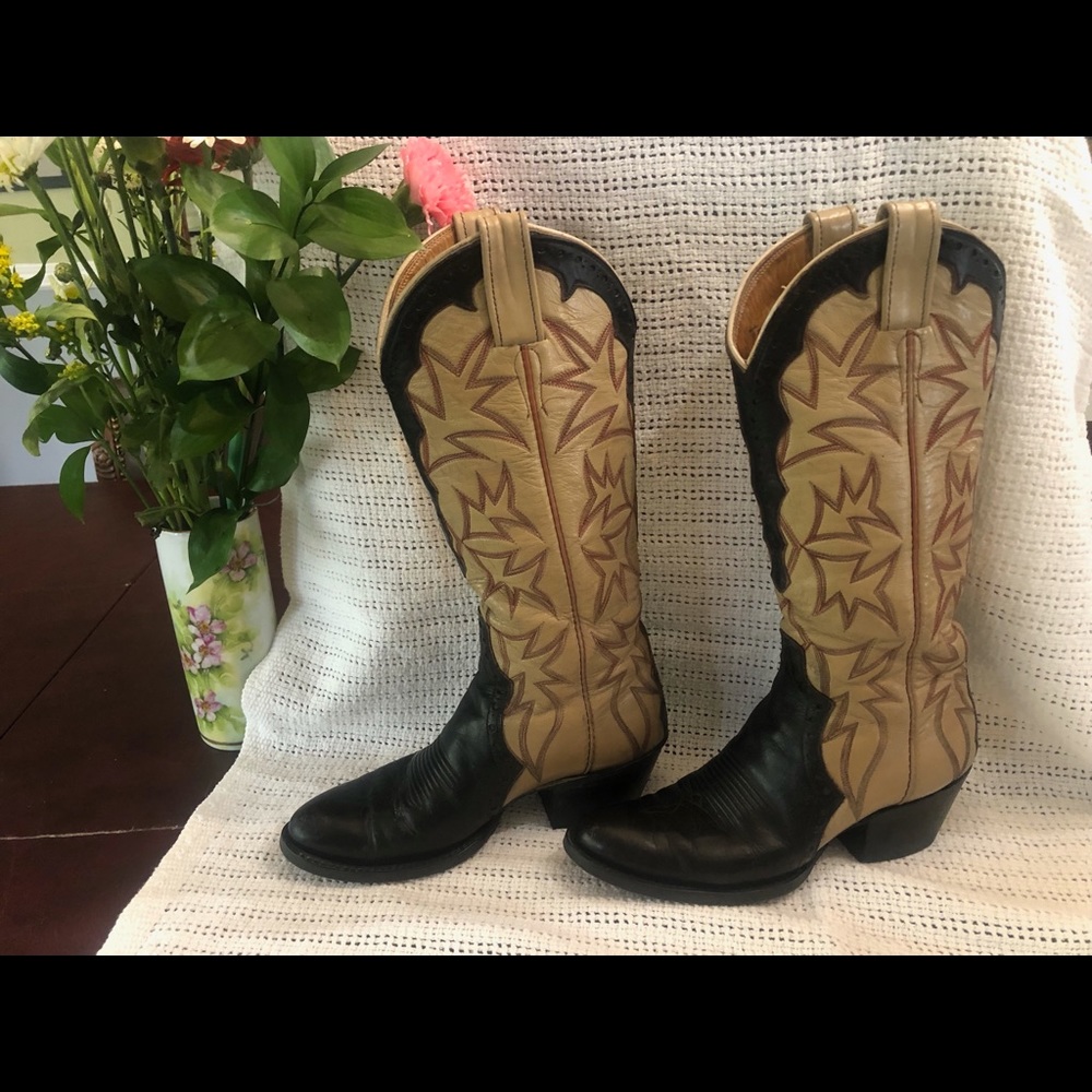 Laramie CUSTOM cowboy boots - Womens 7-7 1/2